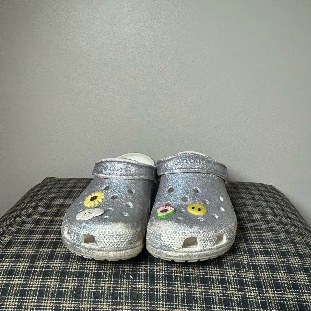 Kids Glitter Silver‎ Crocs Clogs with Charms Size 2T